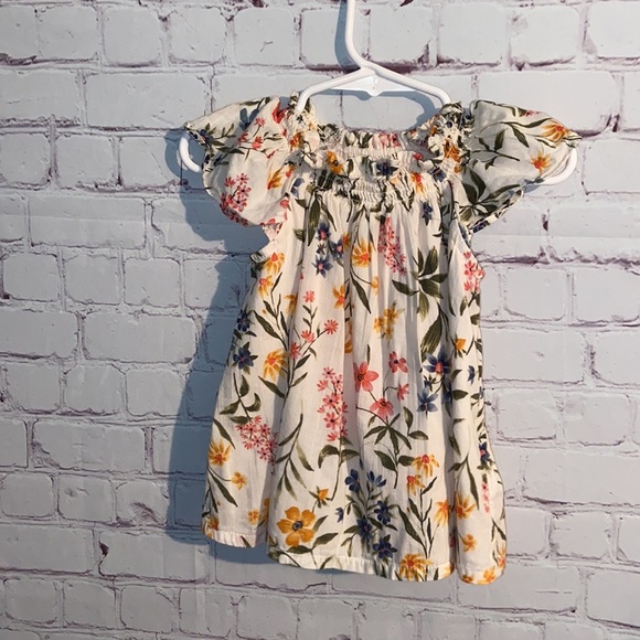 🌸Old Navy Floral Top Size 2T - Picture 1 of 5